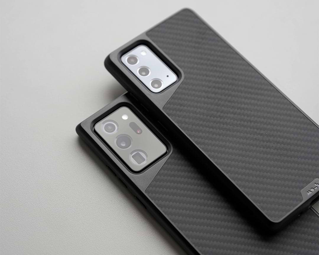 Halten Sie Ihr Handy in einer Aramidfaserhülle geschützt