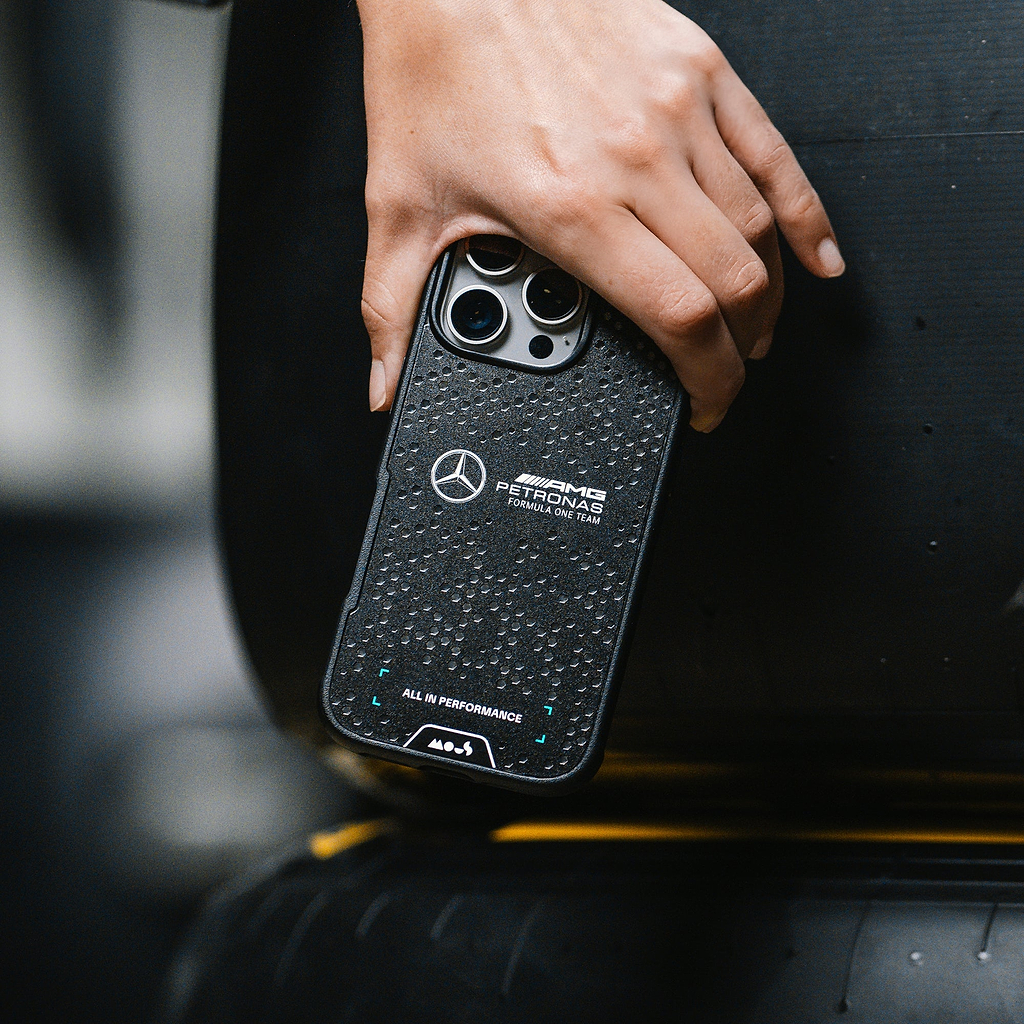 Signature Protective Phone Case - Mercedes-AMG PETRONAS F1 Team