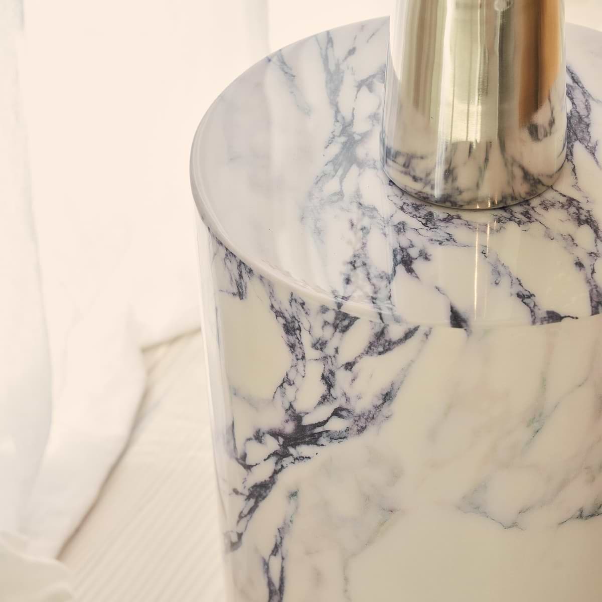Atella - Arabescato Round Premium Solid Marble Side Table