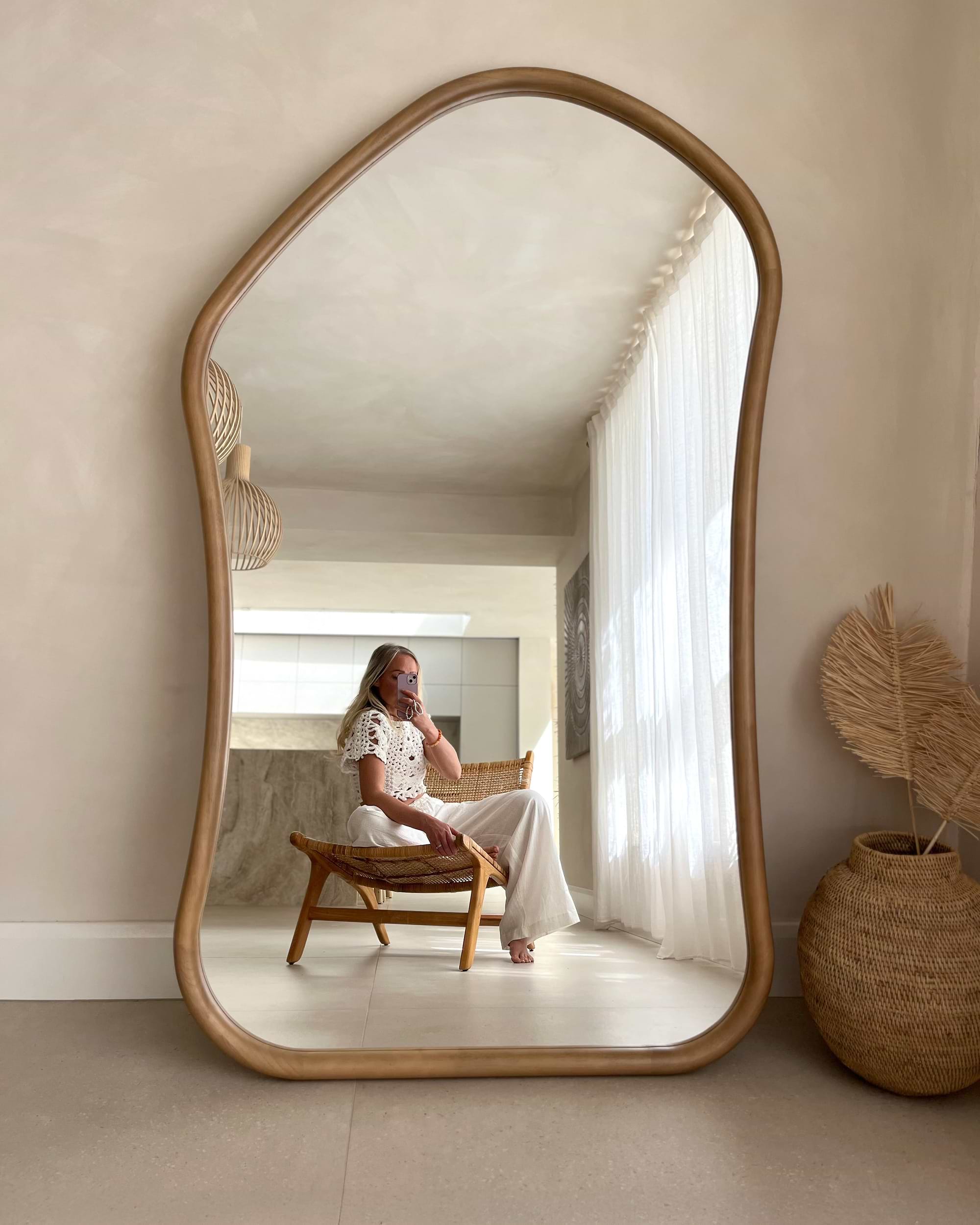 Japandi Style: Bringing Japanese and Scandinavian Styles Into Your Home