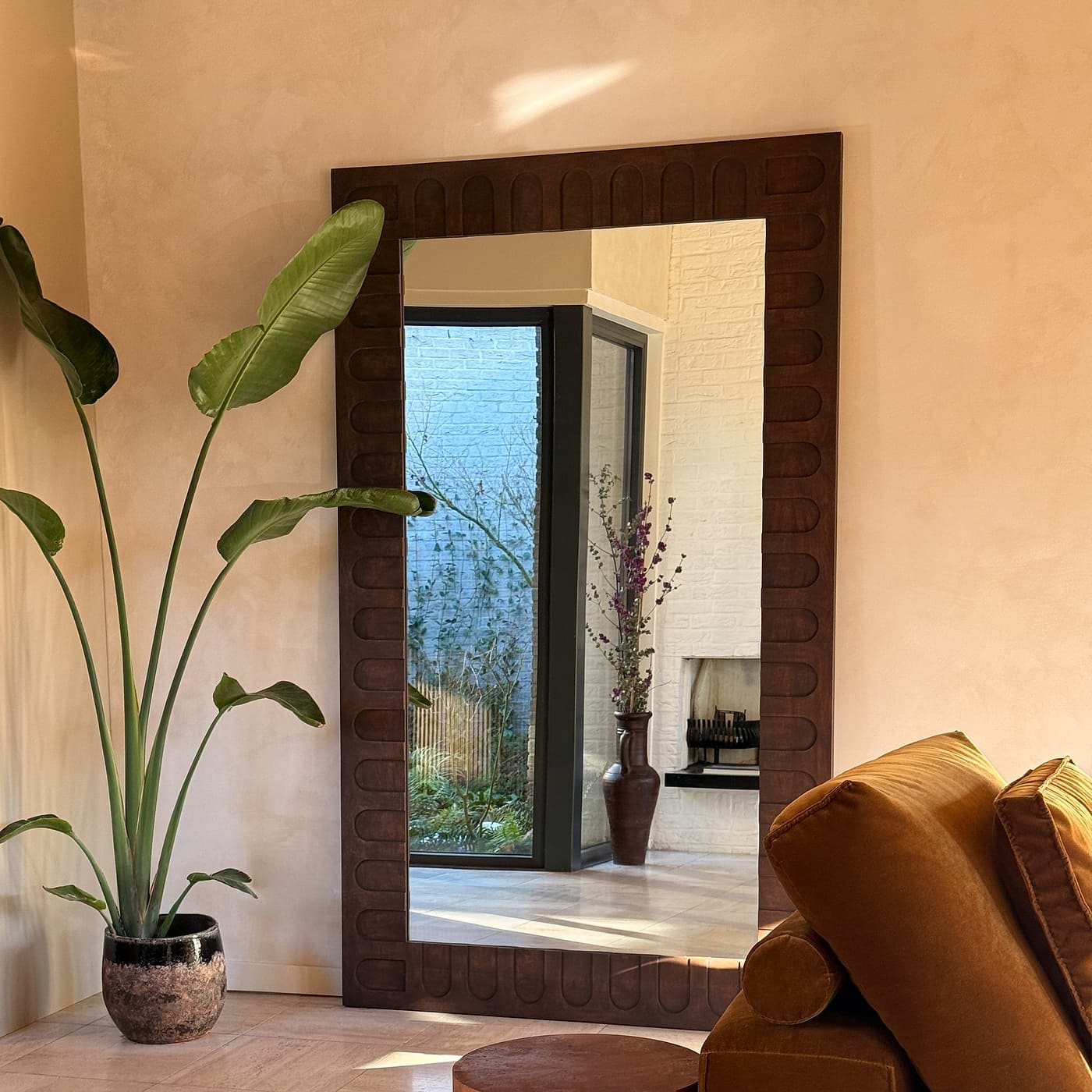 Leaner Mirrors