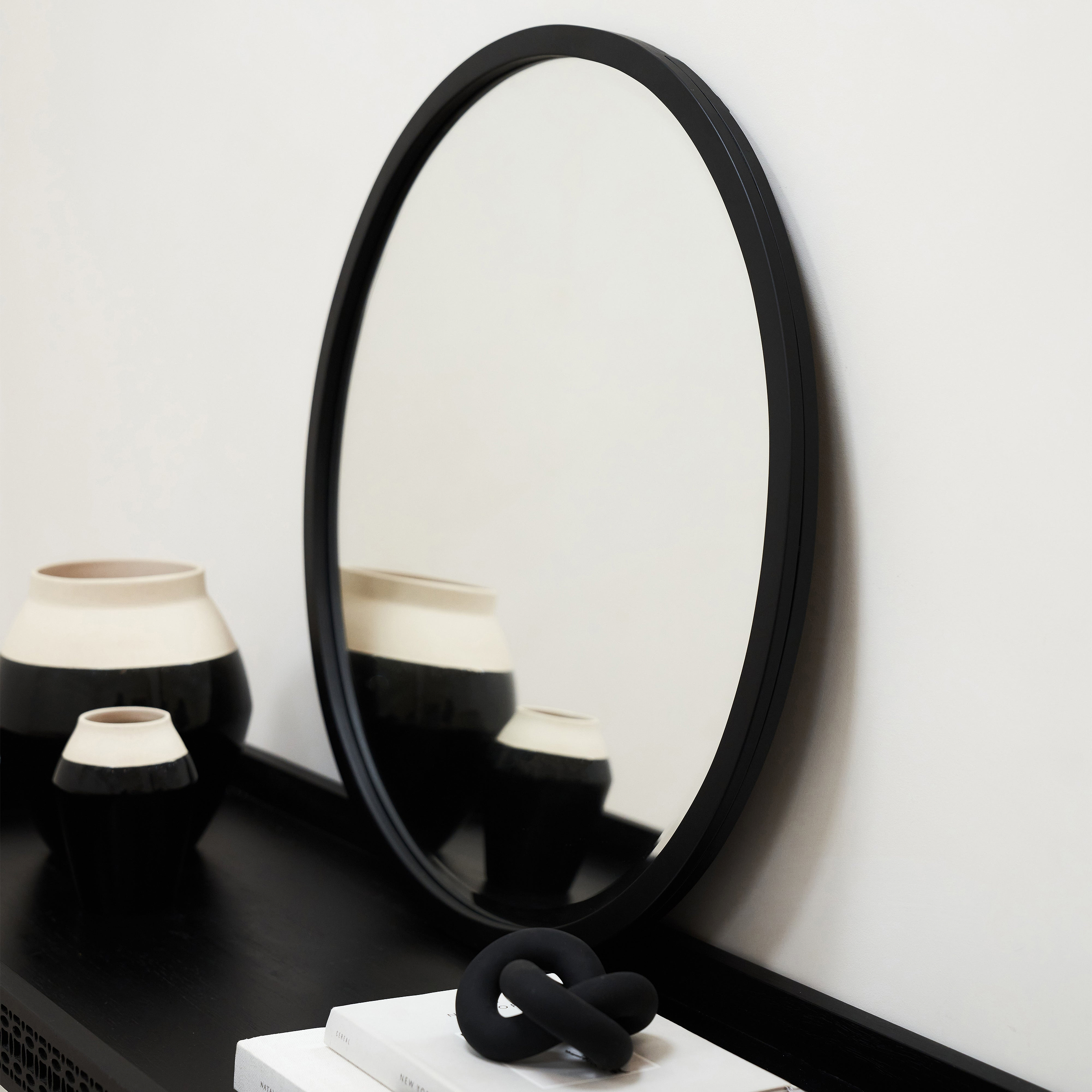 Black Mirrors