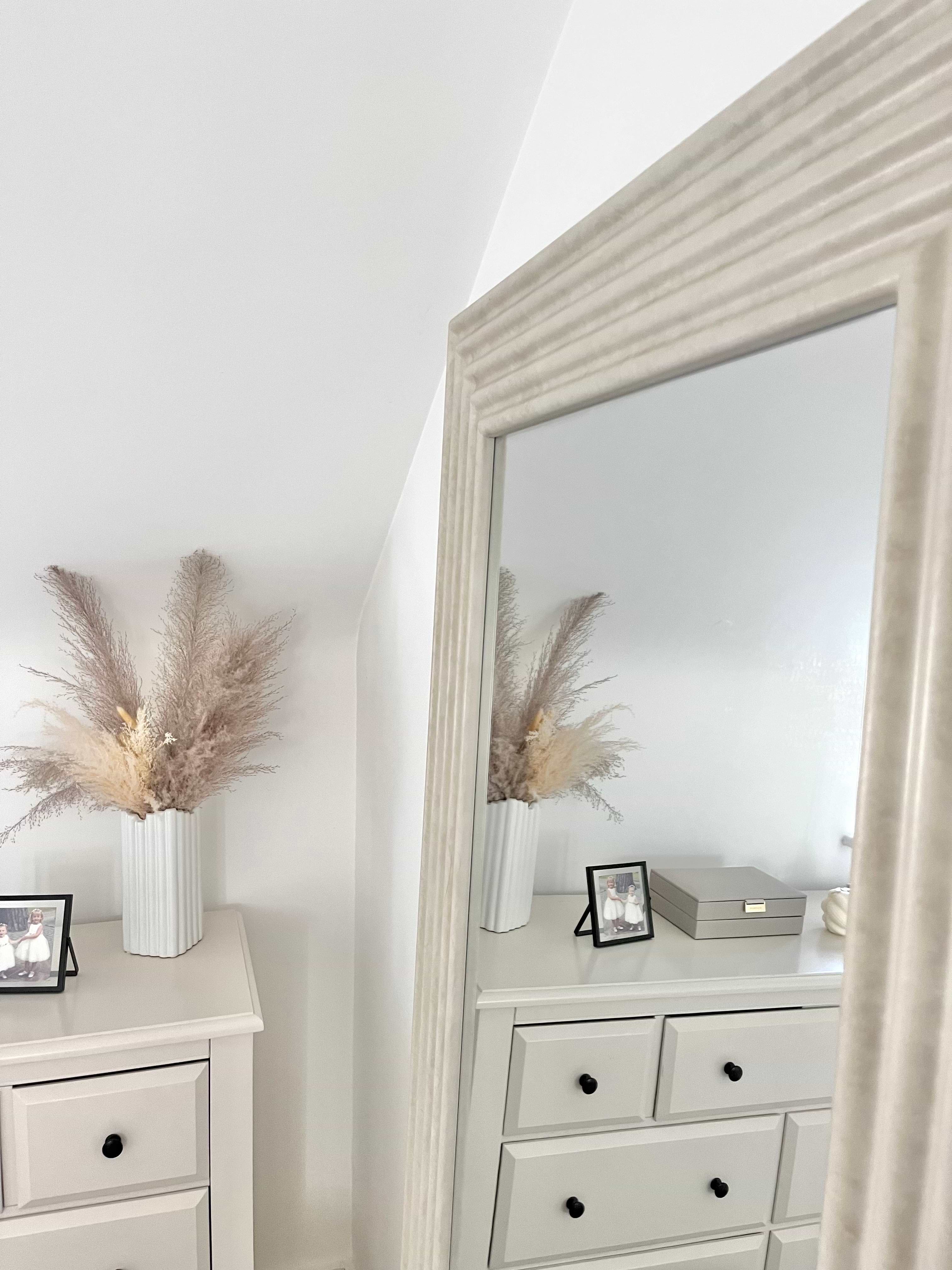 Ribbed Mirrors