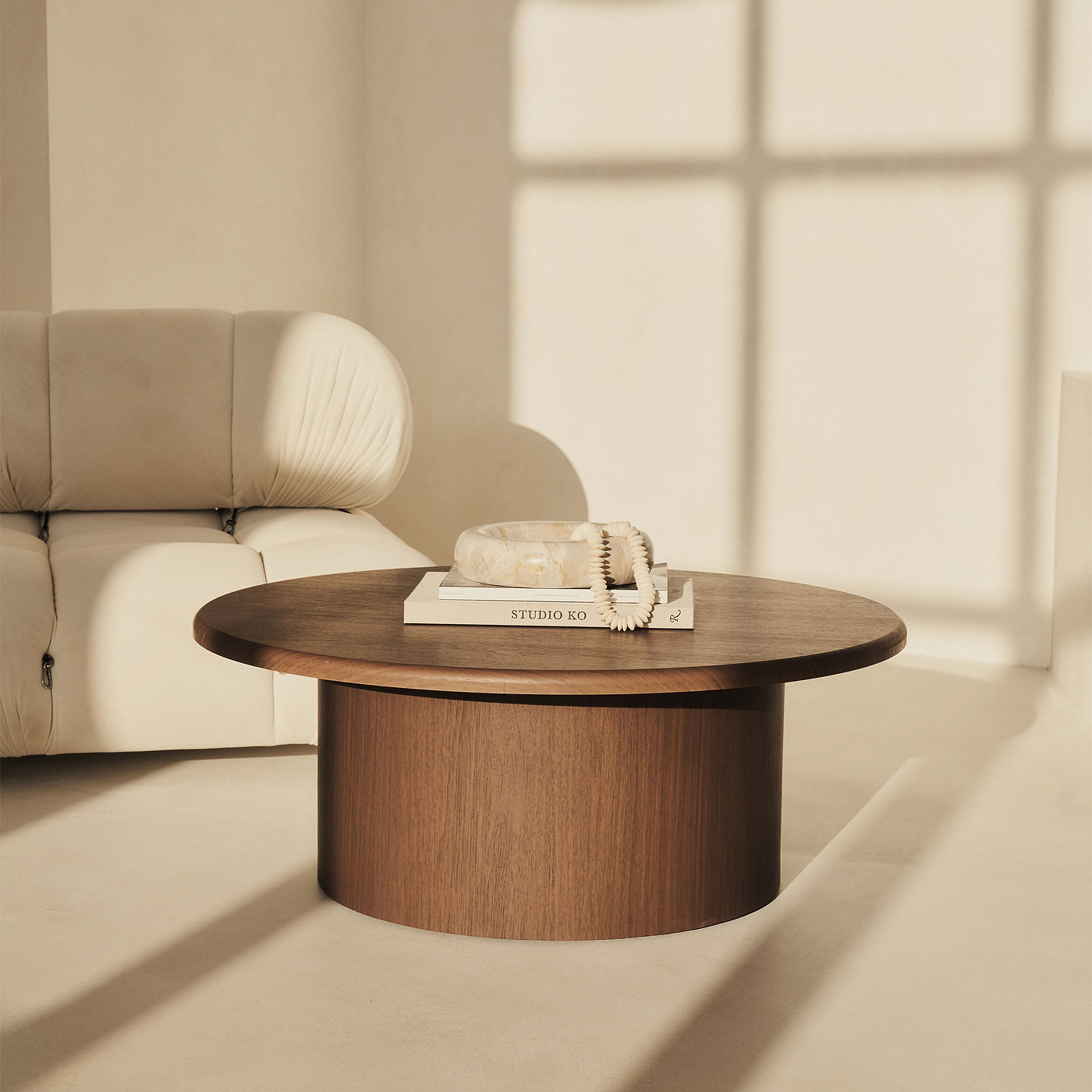 Round Coffee Tables