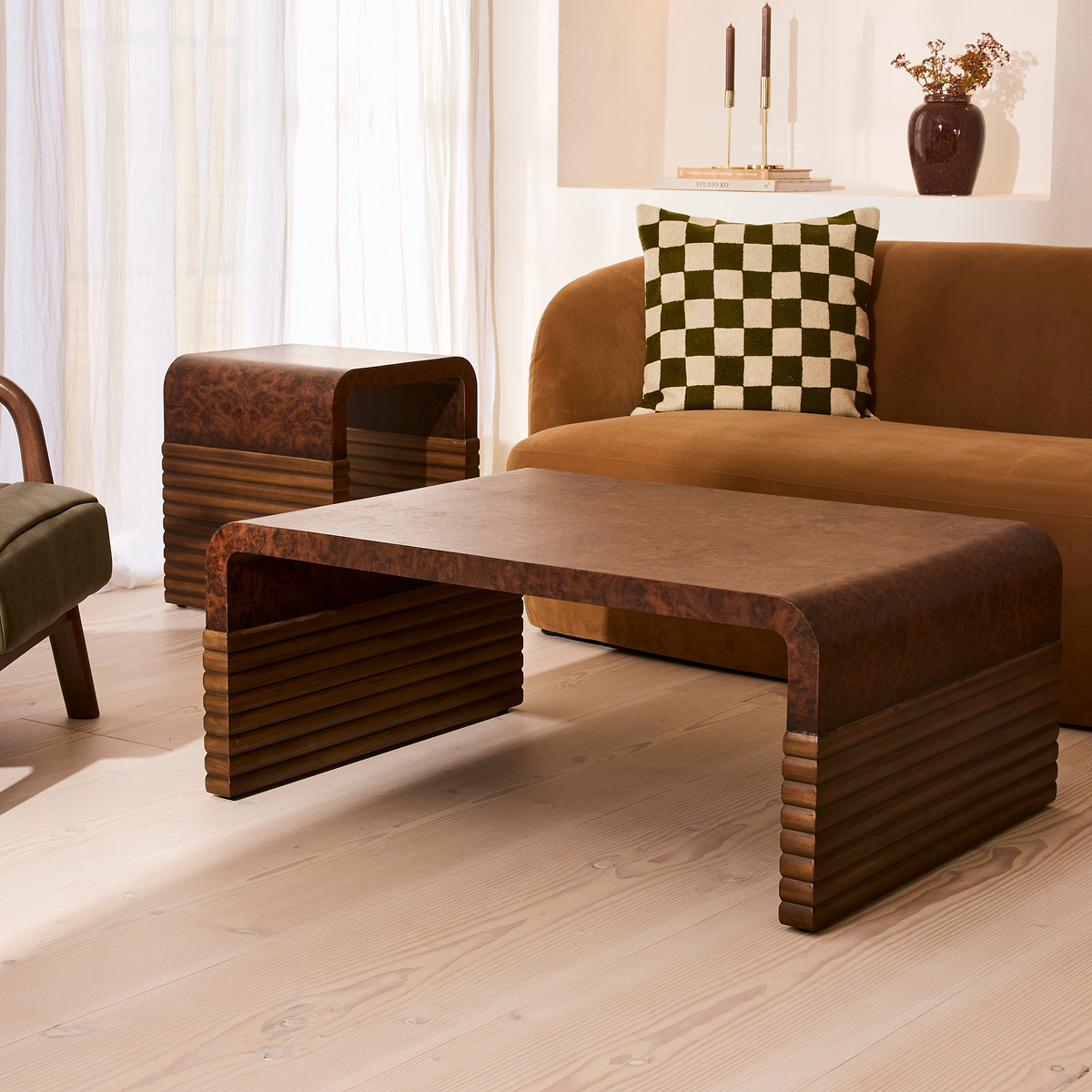 Eliana - Dark Burl Curved Dark Wood Premium Coffee Table