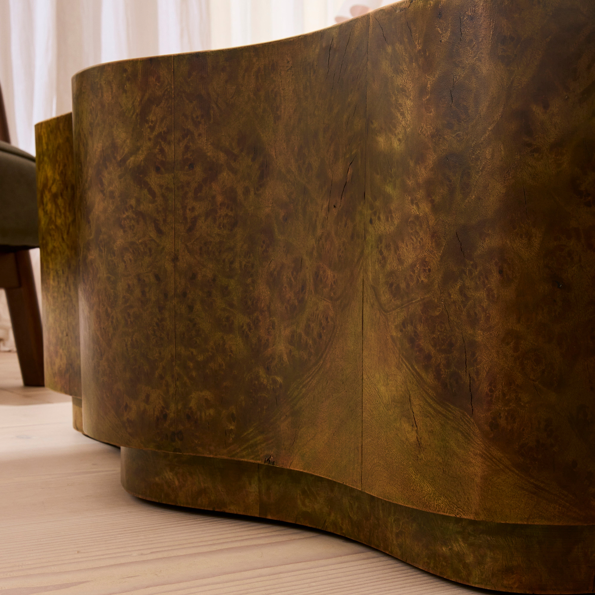 Oriana - Green Burl Wavy Oval Premium Coffee Table