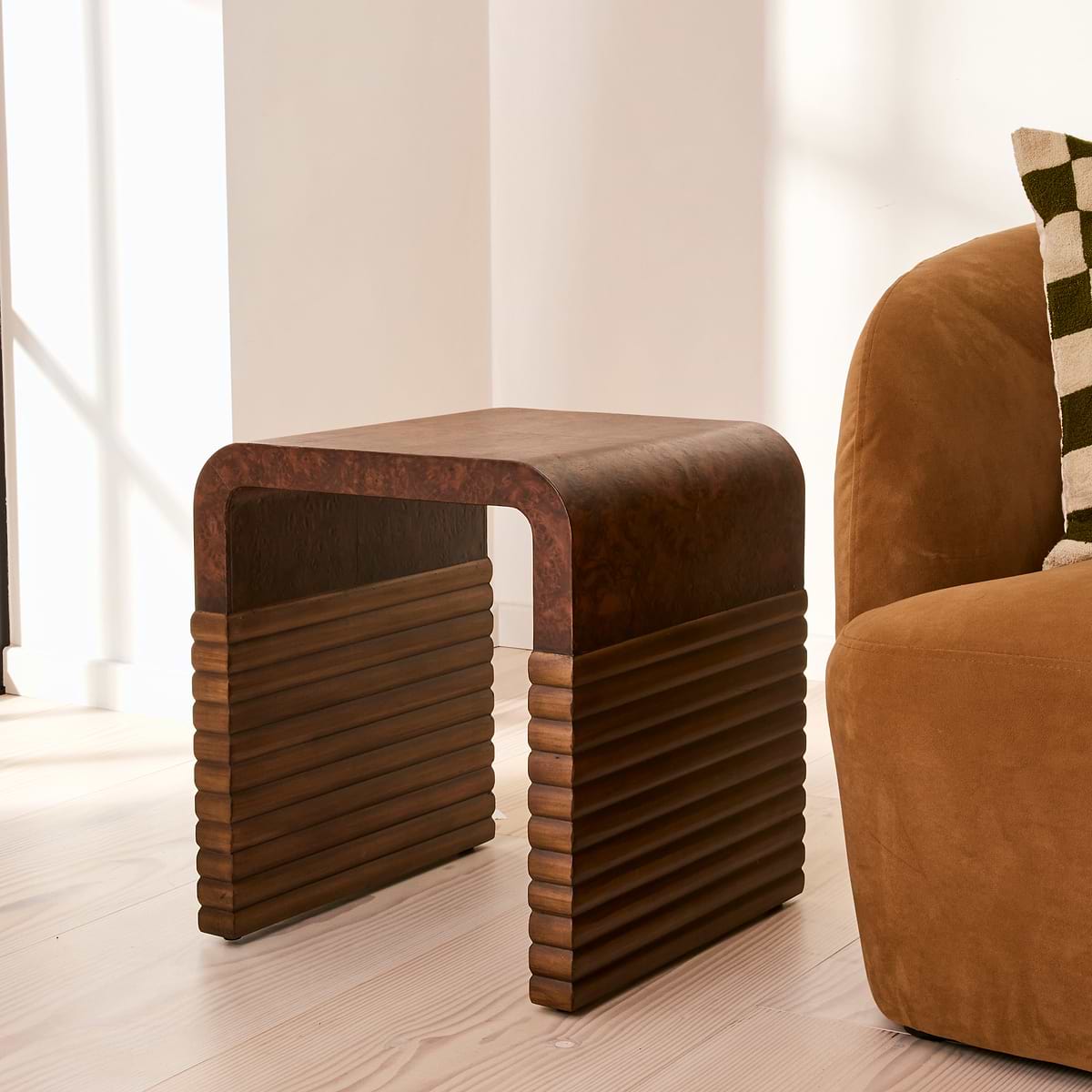 Eliana - Dark Burl Curved Dark Wood Premium Side Table