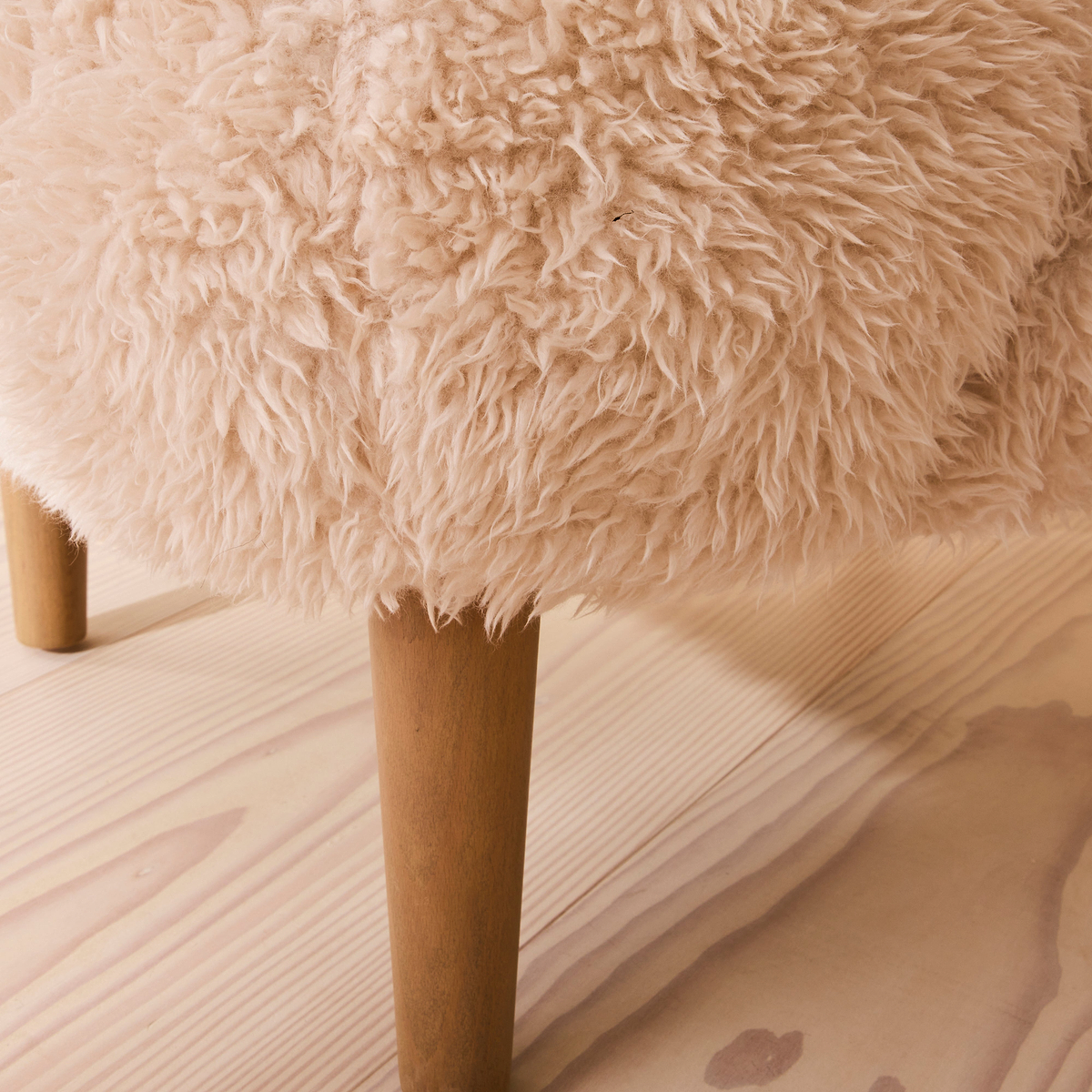 Chester - Fur Accent Chair Cream & Warm Wood