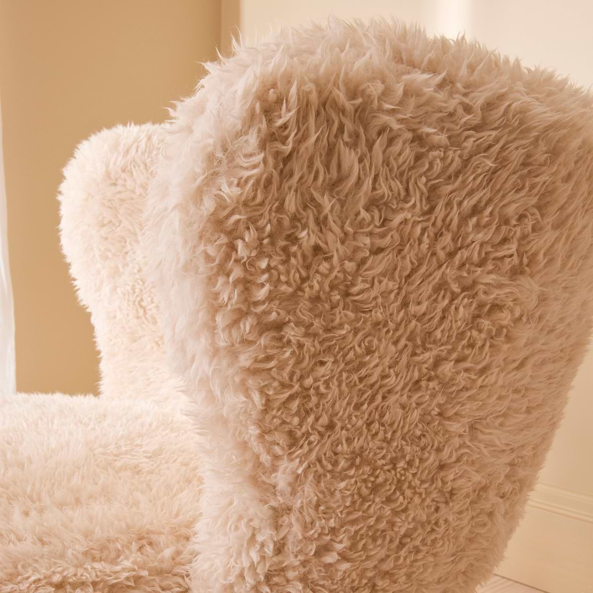 Chester - Fur Accent Chair Cream & Warm Wood
