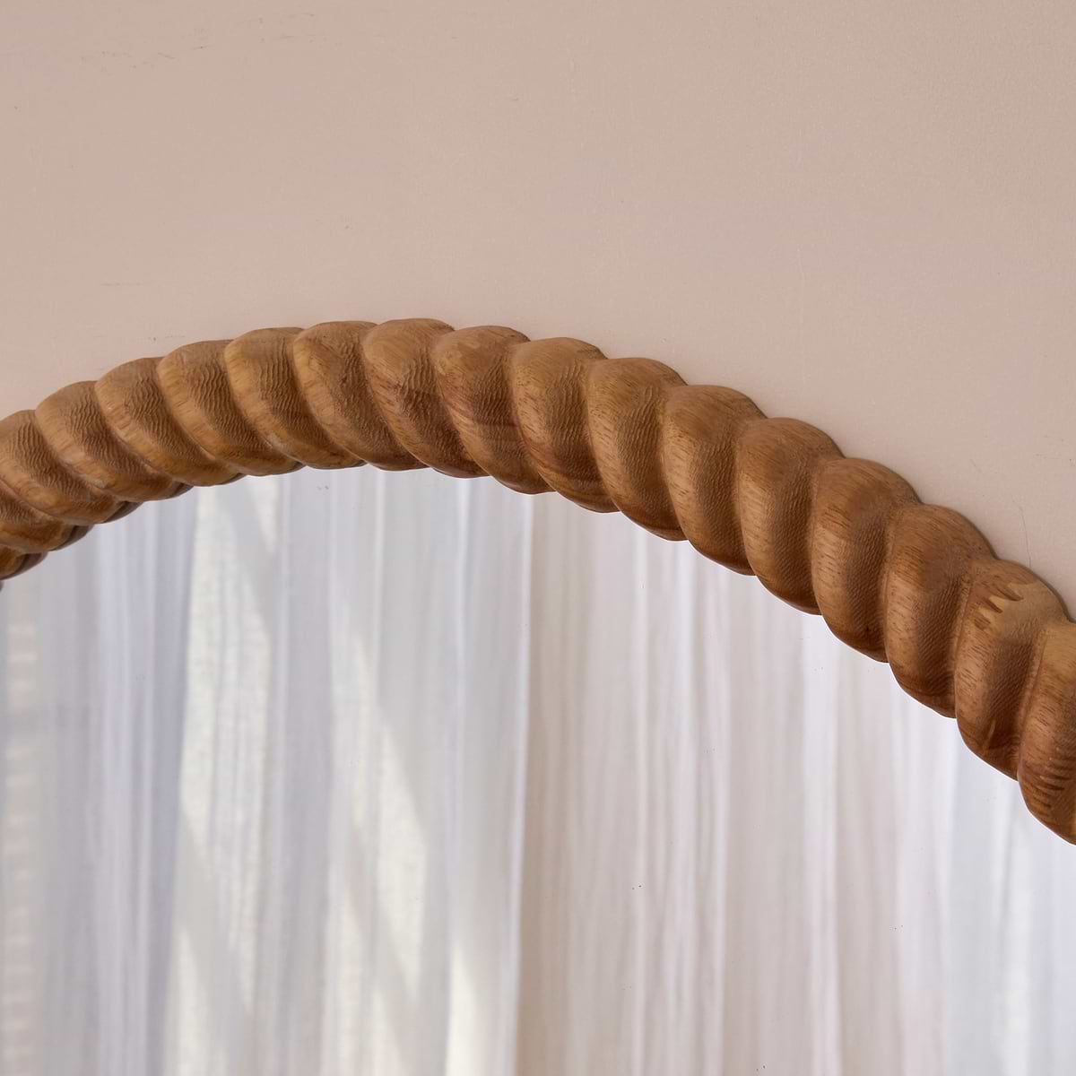 Cordelia - Light Wood Rope Twist Round Wall Mirror 80cm x 80cm
