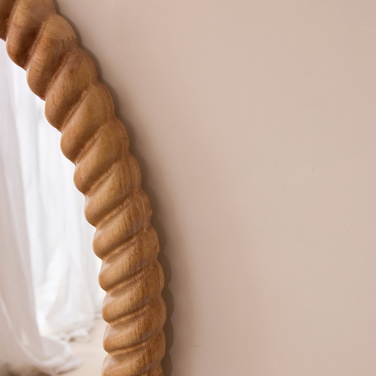 Cordelia - Light Wood Rope Twist Round Wall Mirror 80cm x 80cm