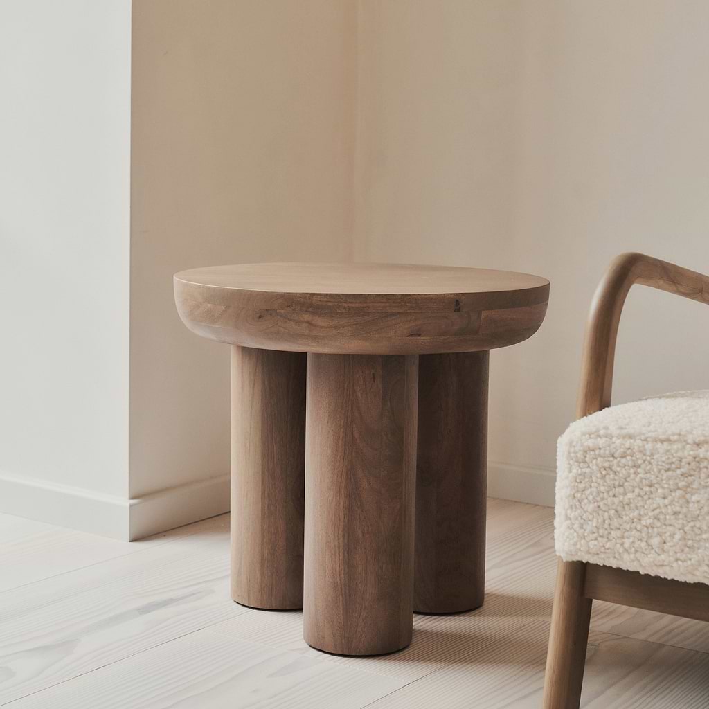 Vermont Warm Premium Round Side Table