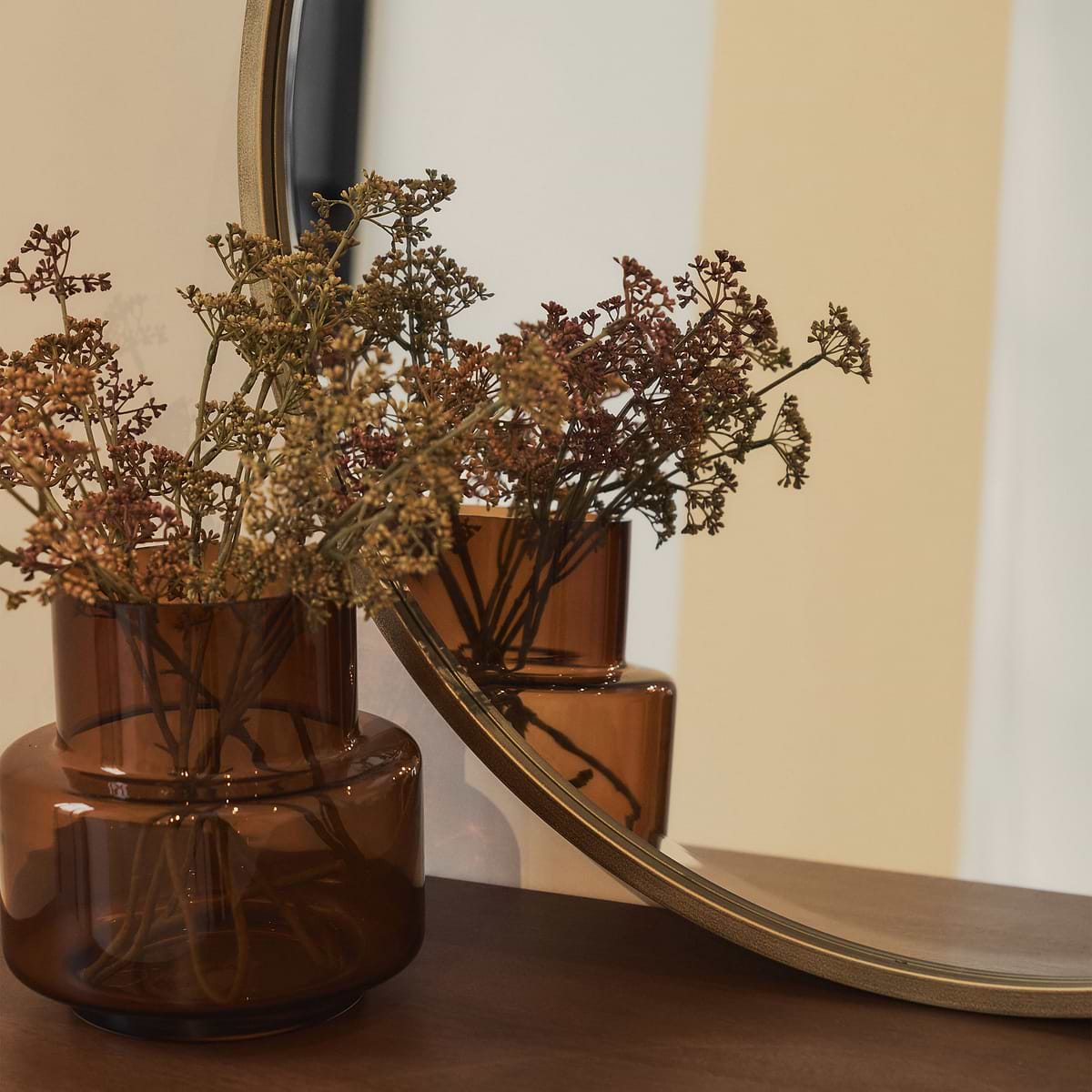 Higgins - Gold Metal Modern Round Wall Mirror 80cm x 80cm