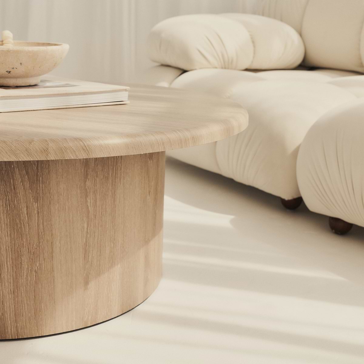 Madison - Large Washed Wood Round Wooden Coffee Table