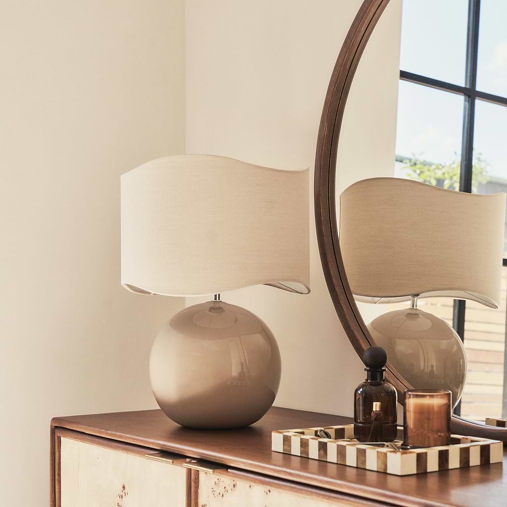 Olera - Beige Gloss Ceramic Wave Shade Table Lamp