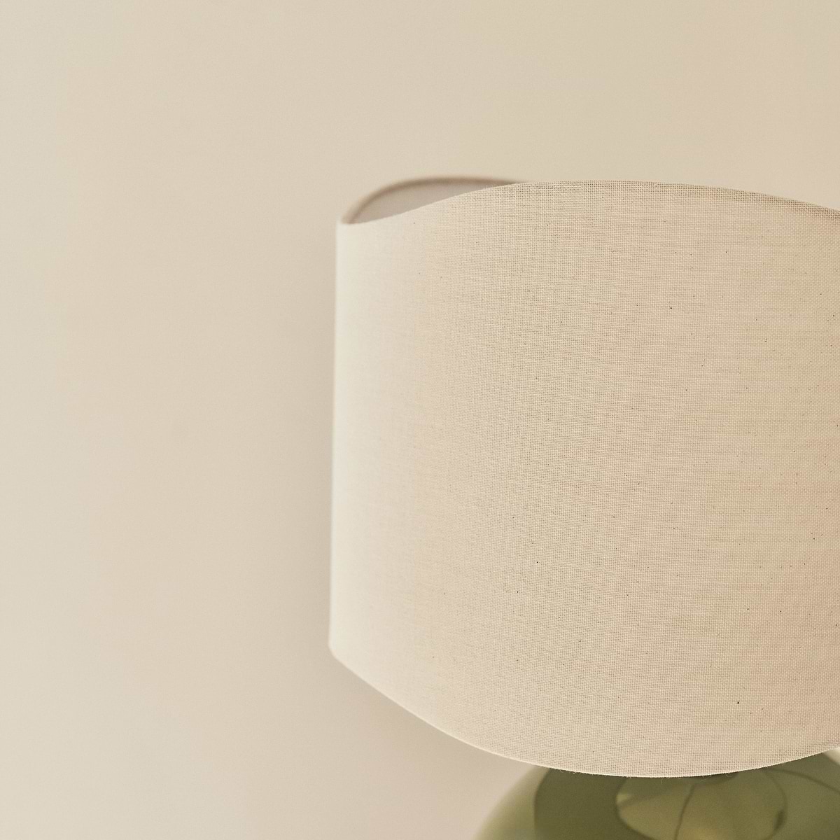 Olera - Olive Gloss Ceramic Wave Shade Table Lamp