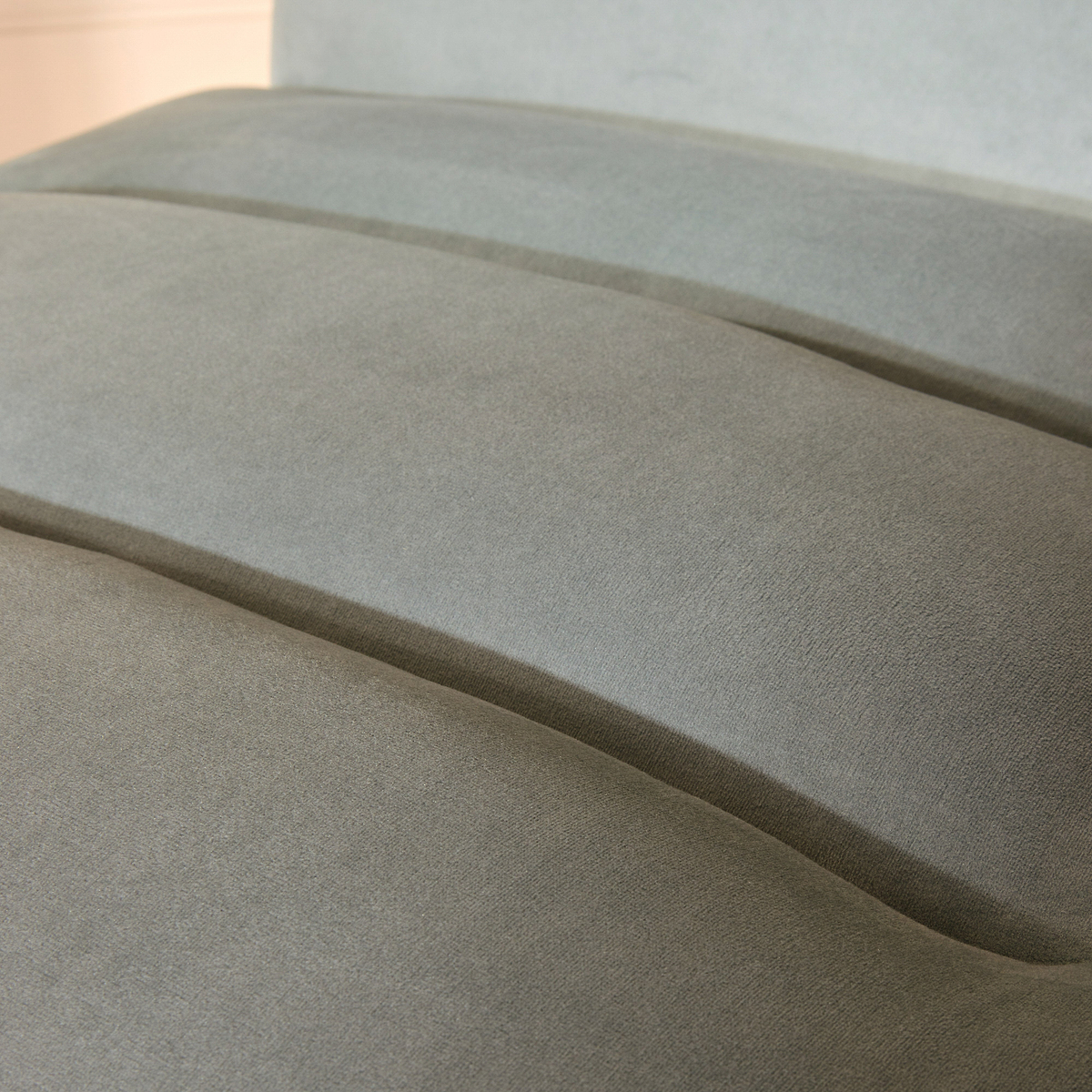 Rowan - Velvet Accent Chair Blue & Dark Wood