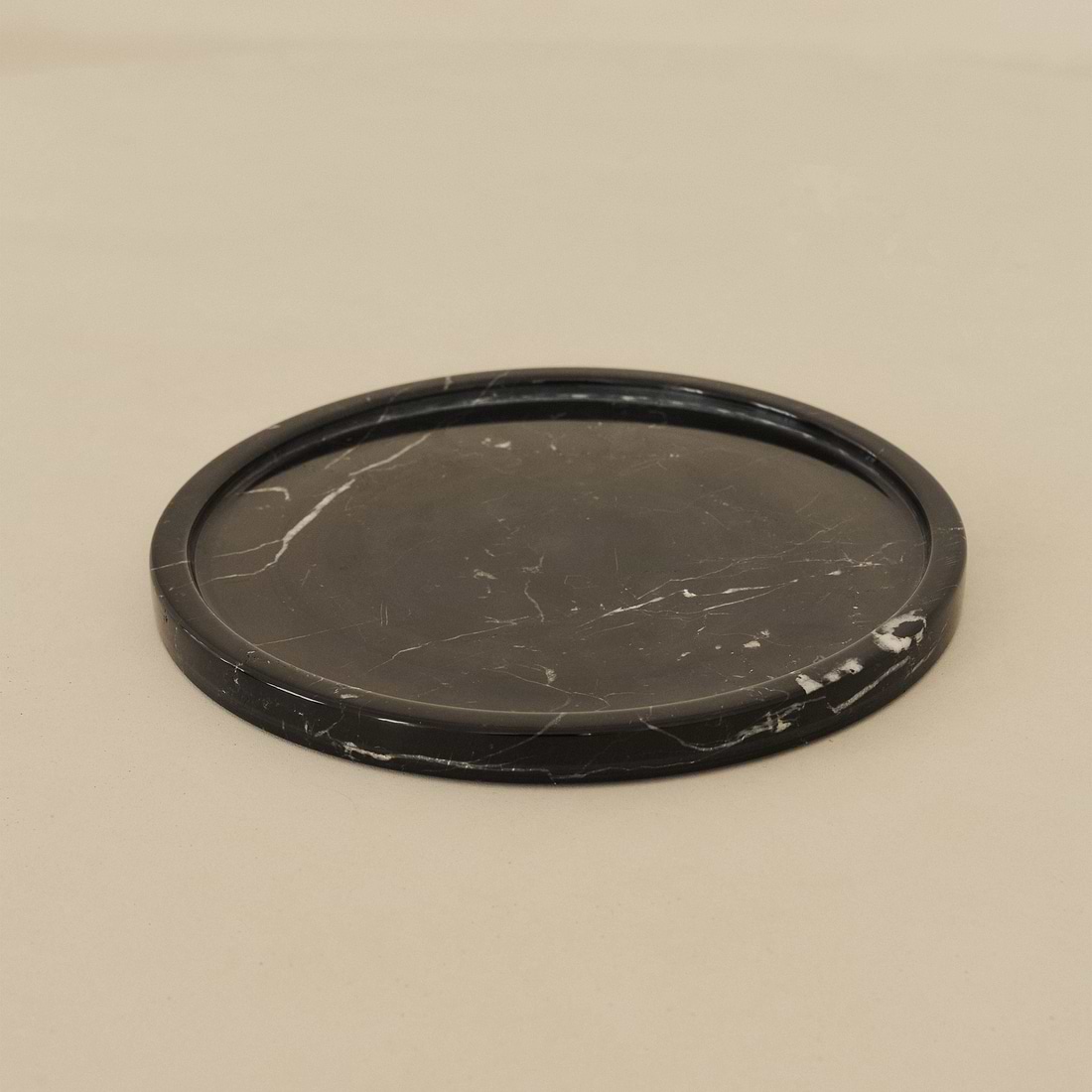 Travara Marble Round Decorative Tray