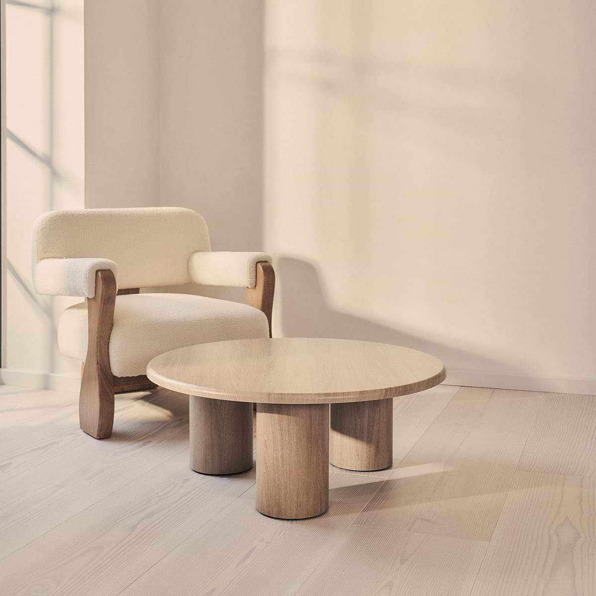 Alina - Washed Wood Round Large Wooden Coffee Table