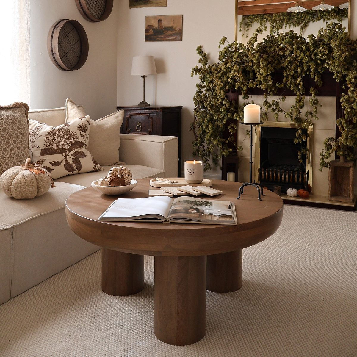 Vermont - Warm Wood Premium Round Coffee Table