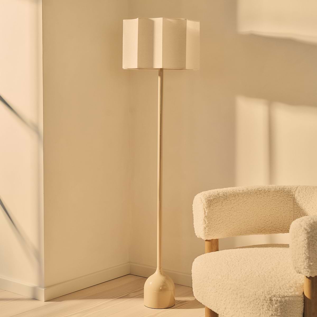 Esme - Beige Gloss Inverted Scallop Shade Floor Lamp