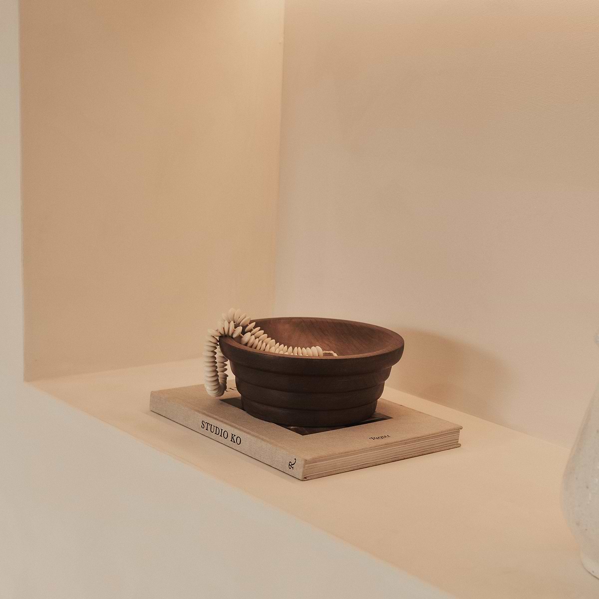 Luciana - Dark Wood Ribbed Bowl 25cm
