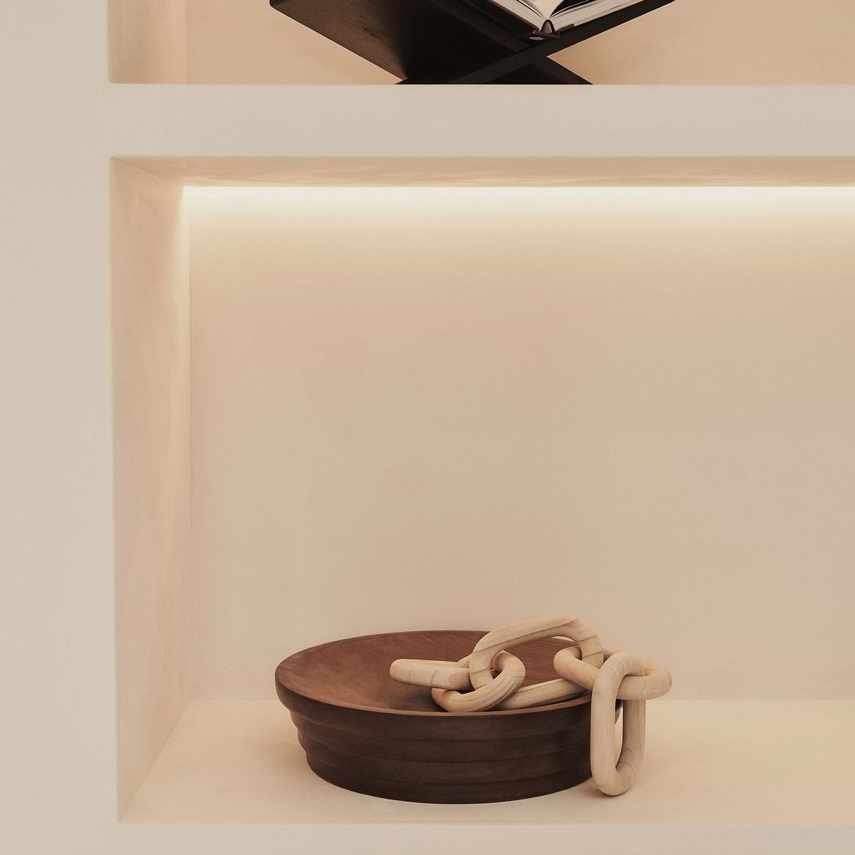 Luciana - Dark Wood Ribbed Bowl 40cm