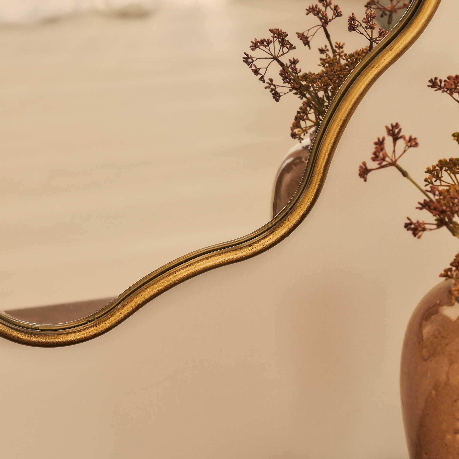 Miroir LYNA Ovale Doré · 100×70 cm — photo 5
