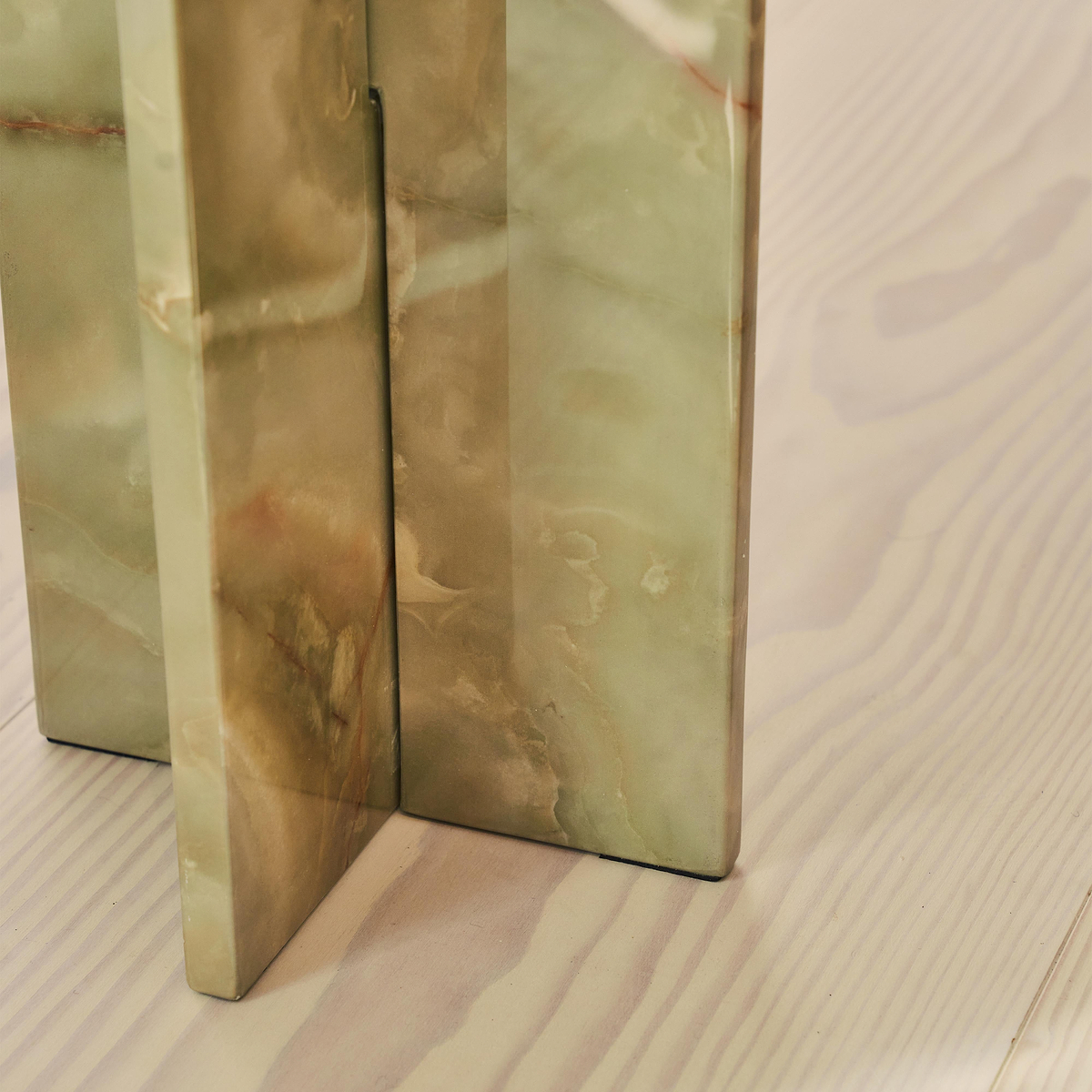 Ravello - Green Onyx Round Premium Solid Marble Side Table