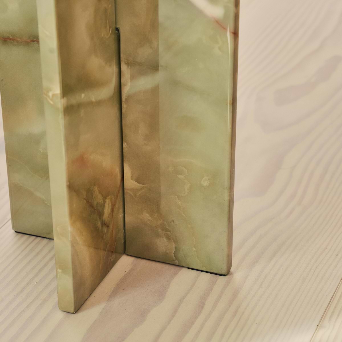 Ravello - Green Onyx Round Premium Solid Marble Side Table