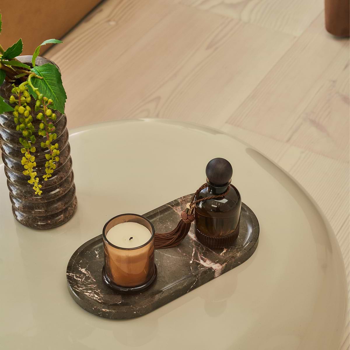 Rivington - High Gloss Ivory Large Pebble Coffee Table