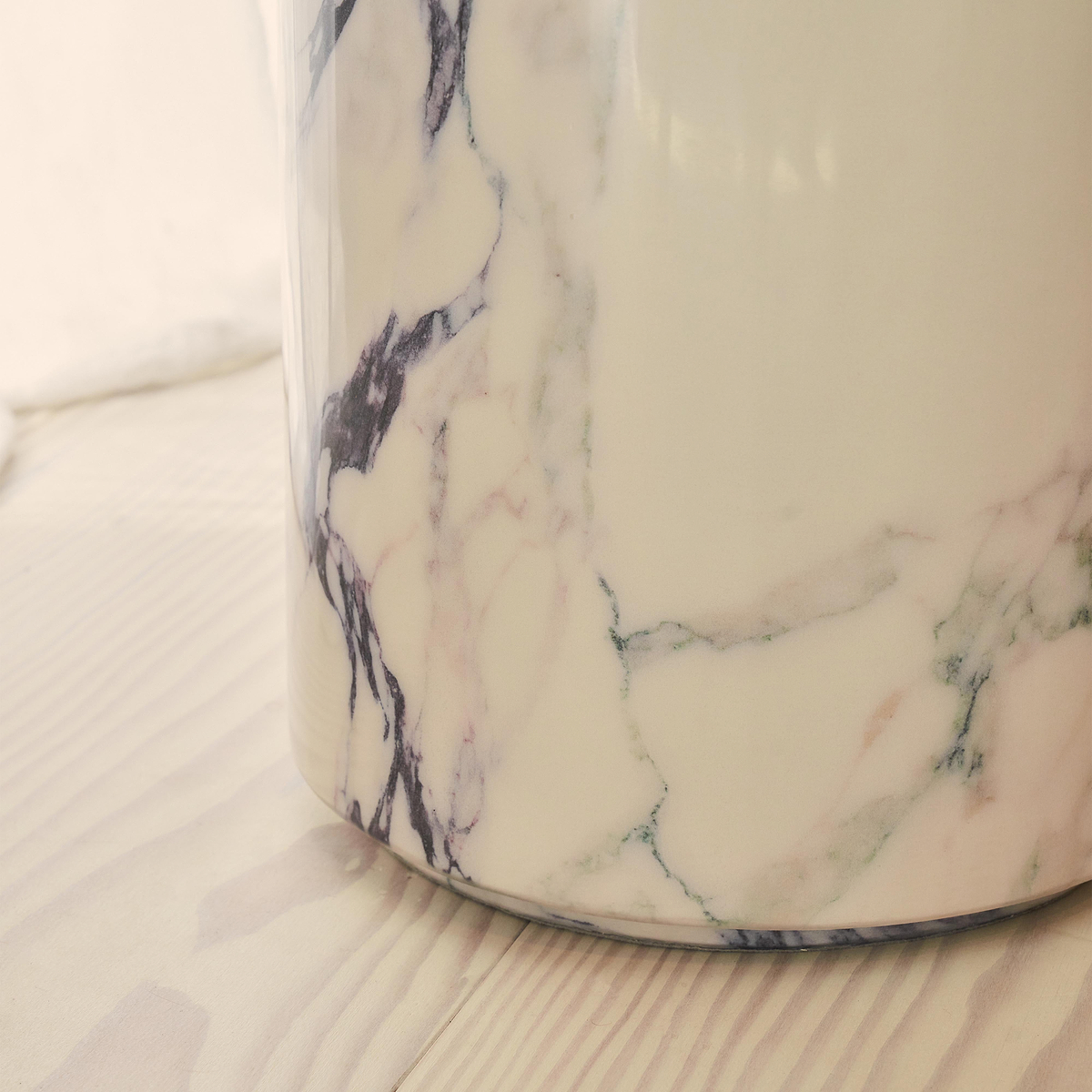 Atella - Arabescato Round Premium Solid Marble Side Table