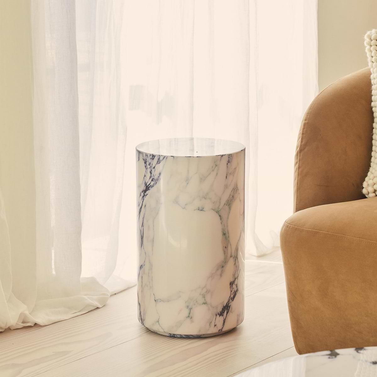 Atella - Arabescato Round Premium Solid Marble Side Table