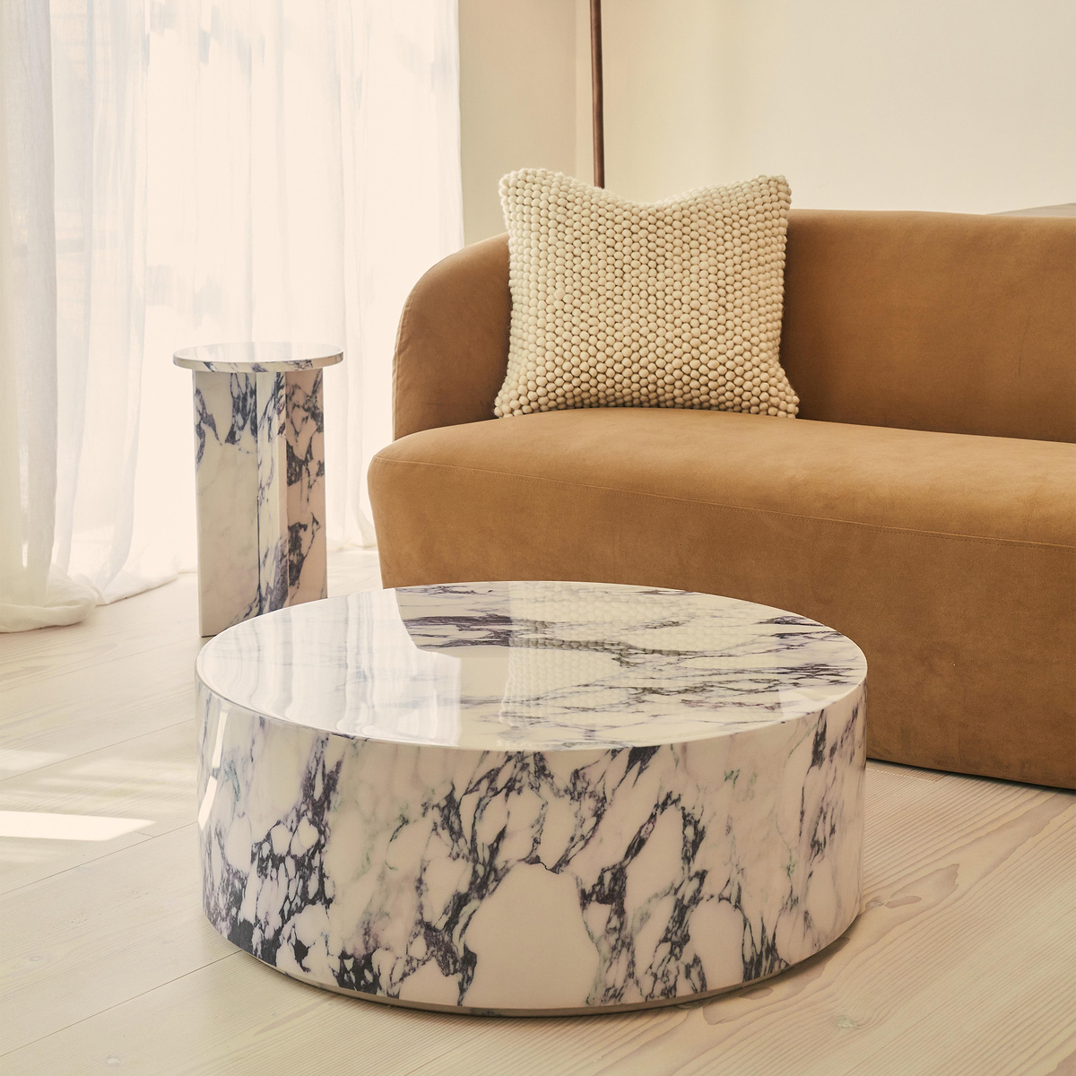 Atella - Arabescato Round Premium Solid Marble Coffee Table