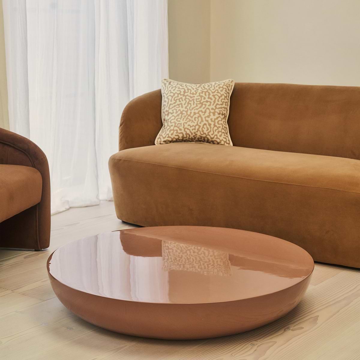 Rivington - High Gloss Mocha Large Round Coffee Table