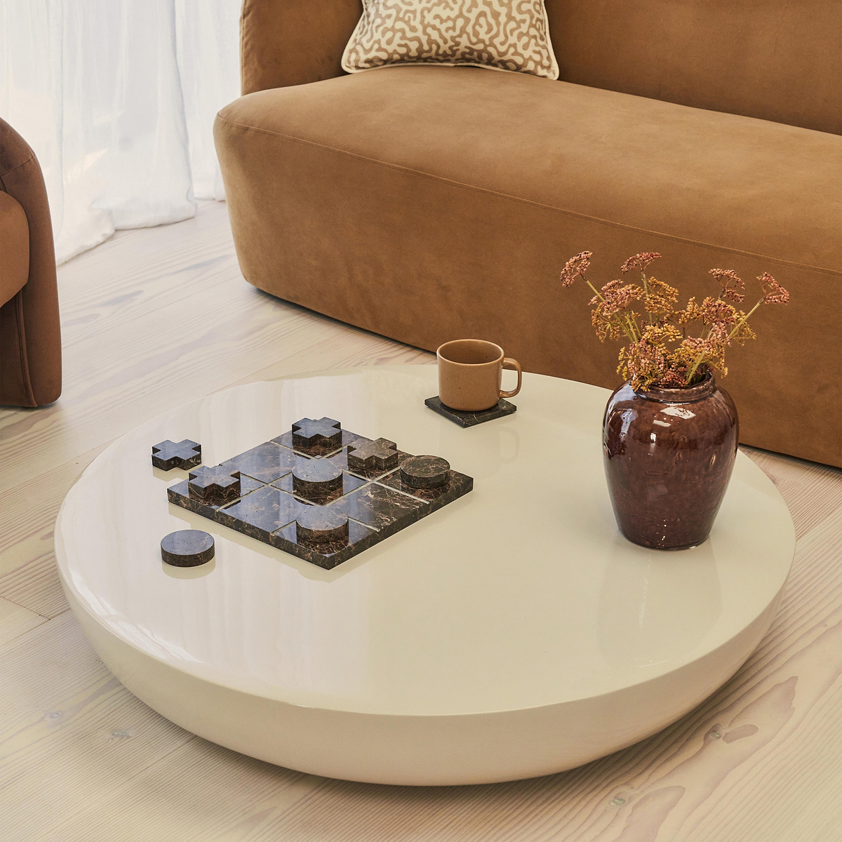 Rivington - High Gloss Ivory Large Round Coffee Table