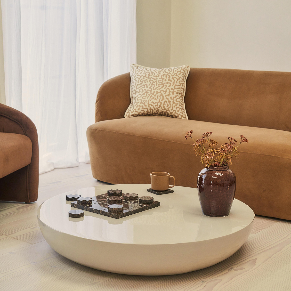Rivington - High Gloss Ivory Large Round Coffee Table