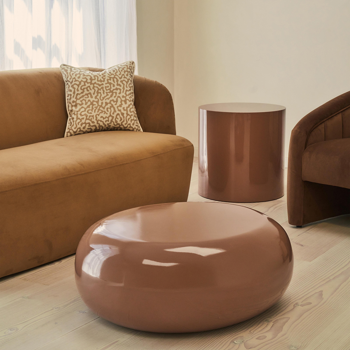 Rivington - High Gloss Mocha Large Pebble Coffee Table