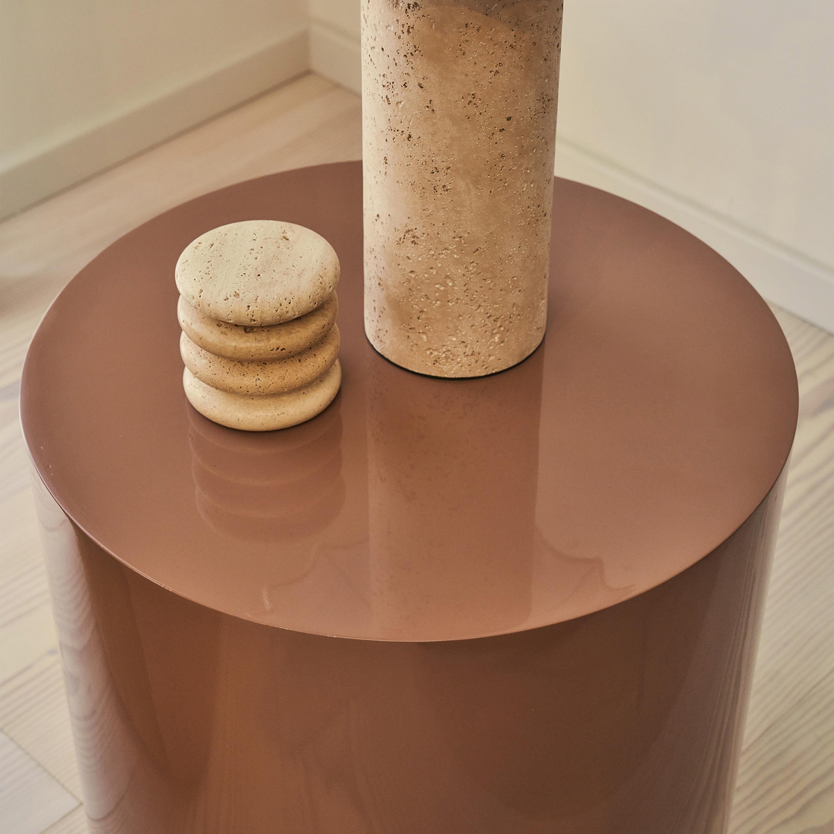 Rivington - High Gloss Mocha Round Side Table