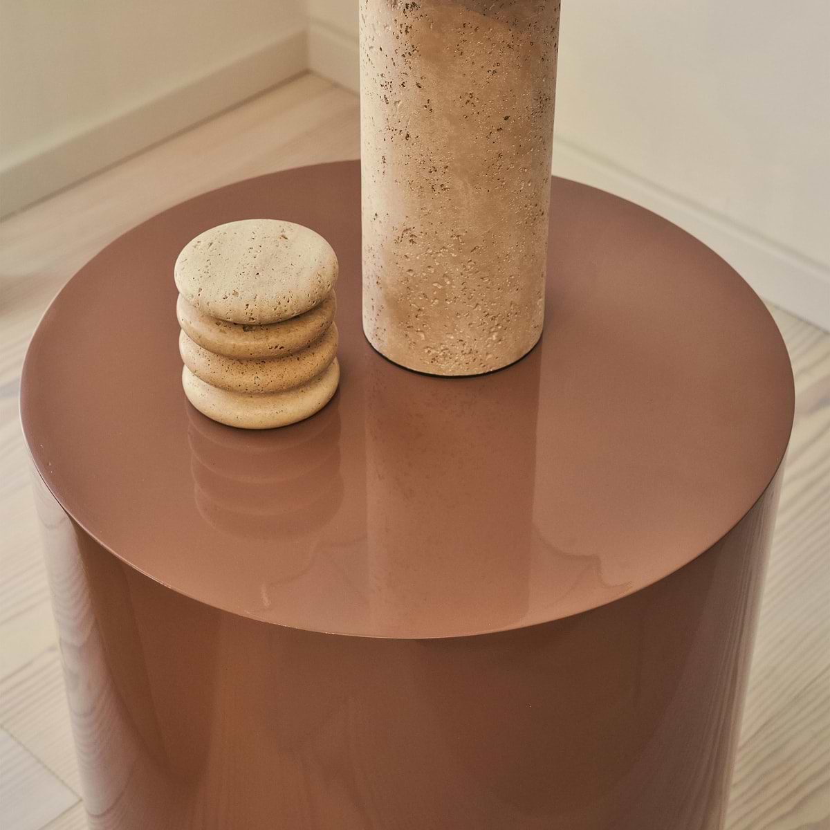 Rivington - High Gloss Mocha Round Side Table