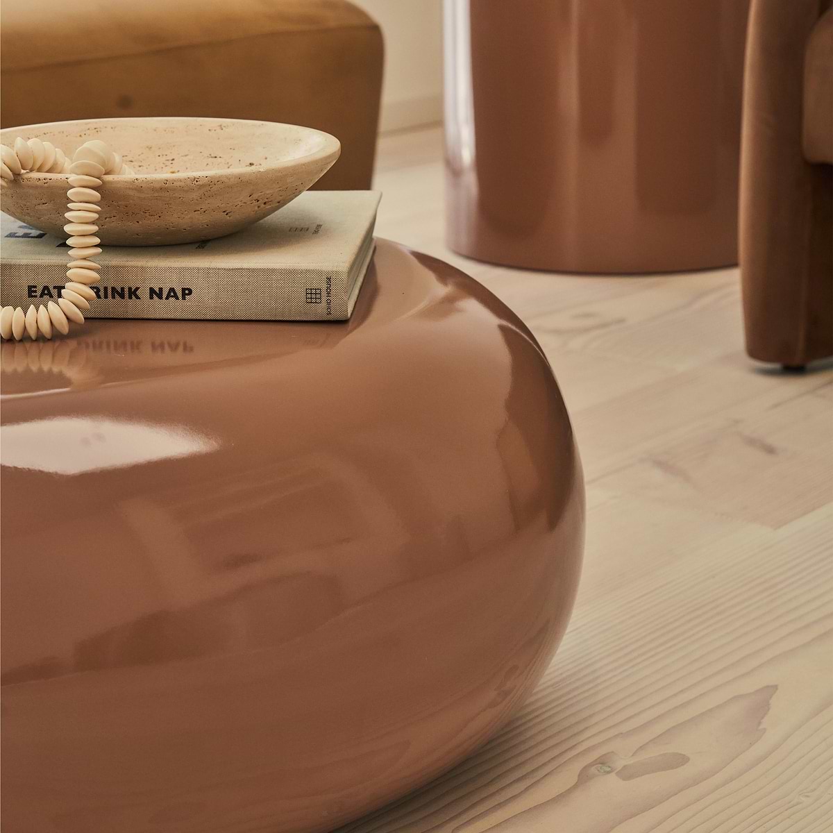 Rivington - High Gloss Mocha Large Pebble Coffee Table