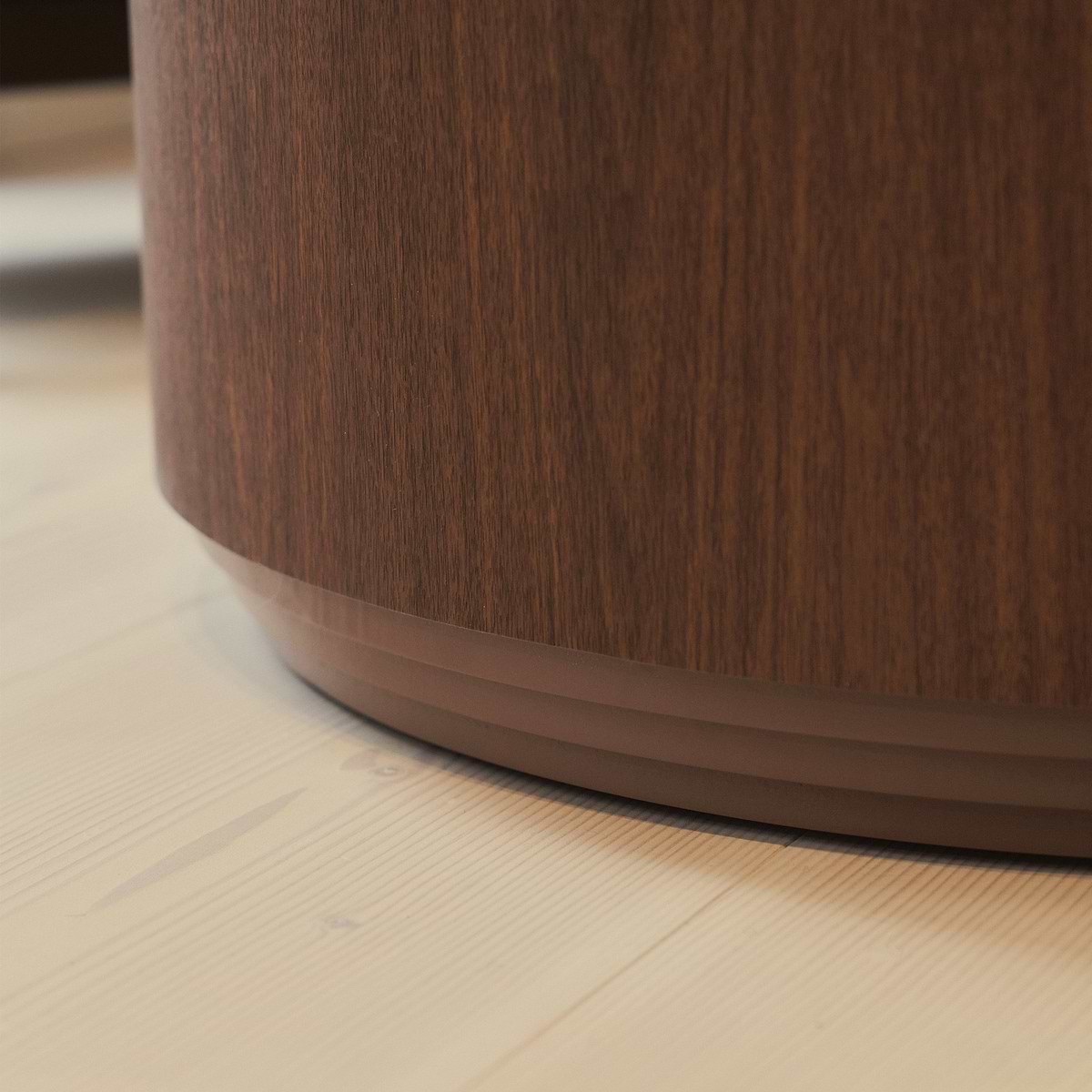 Luciana - Dark Wood Round Coffee Table