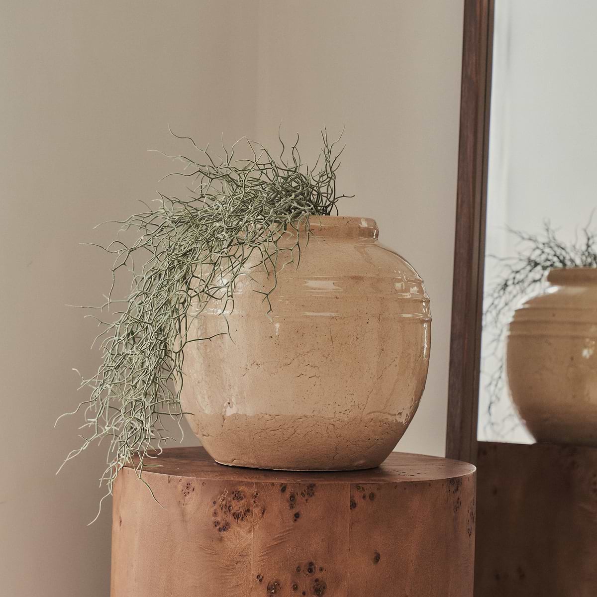 Cyra - Large Beige Gloss Ceramic Vase