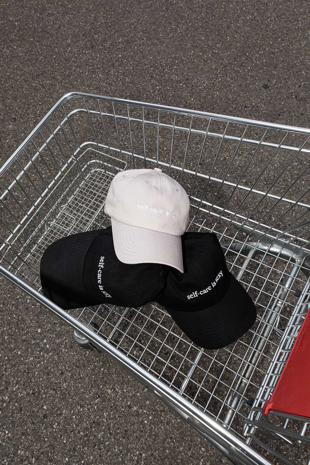 Cap "self-care is sexy" schwarz