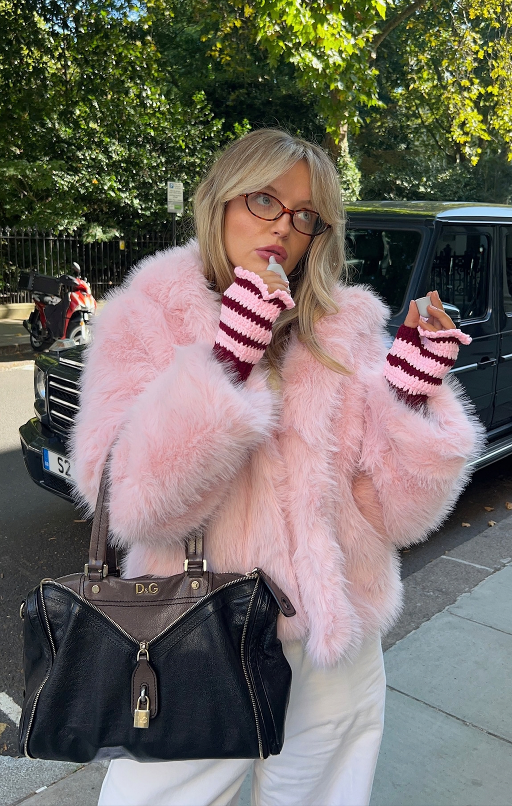Pink Ruffle Gloves
