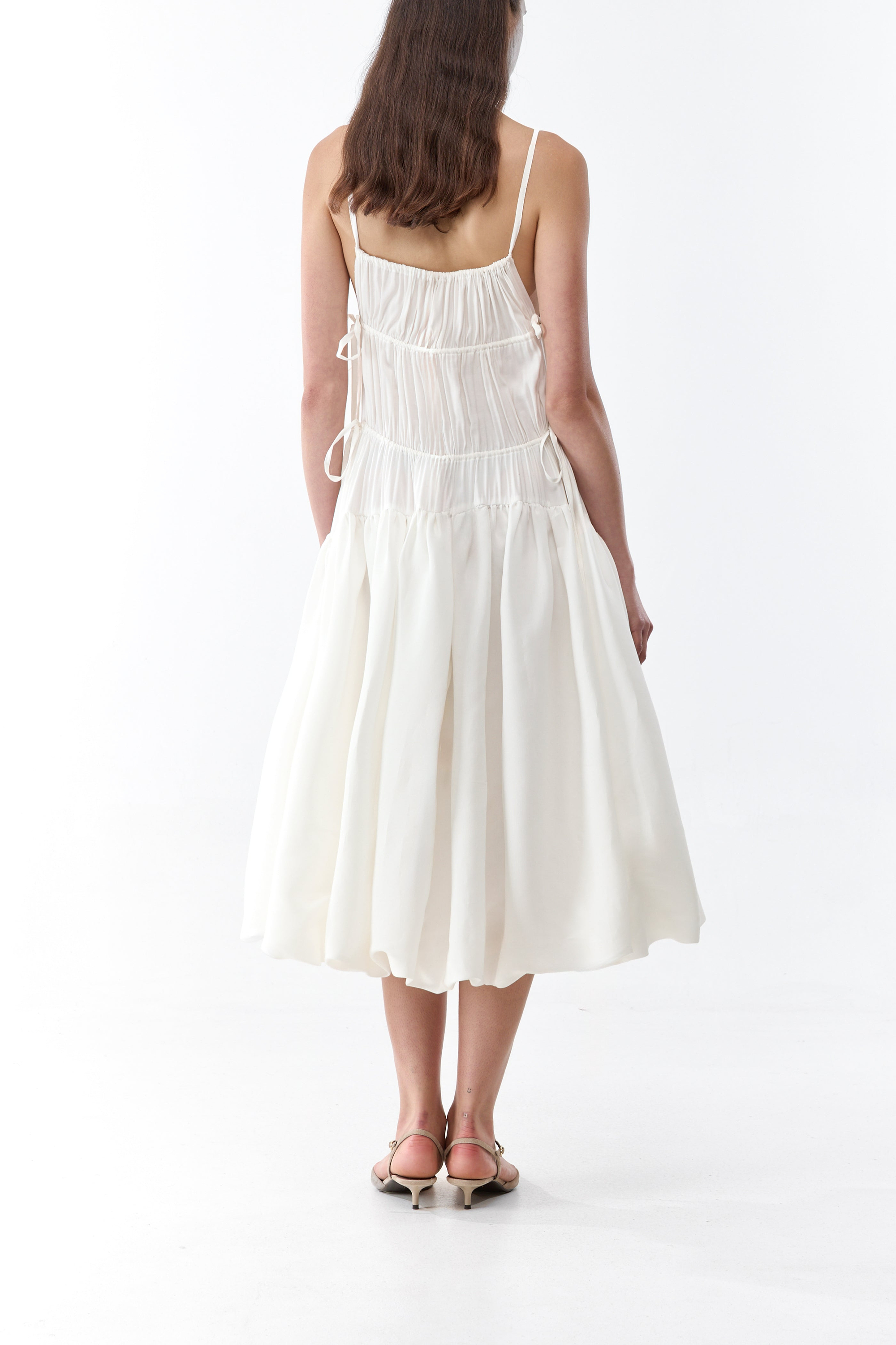 PURE WHITE