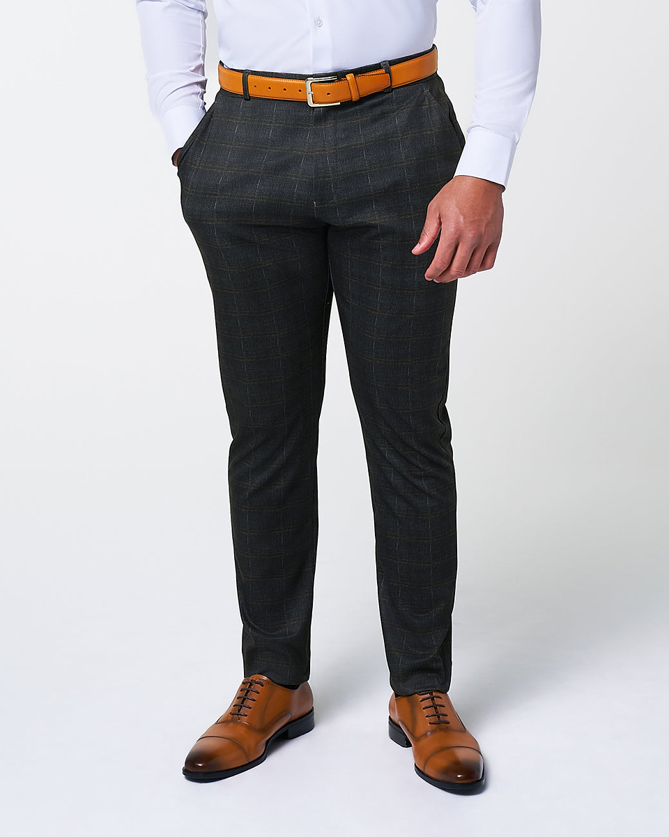 grey dress pants with brown shoes and belt Grey Suit, Brown Shoes: The Perfect Combination