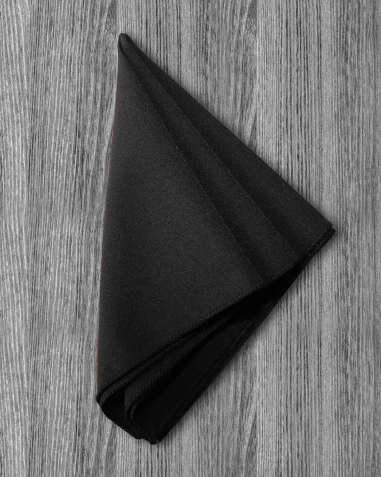 Matching Pocket Squares