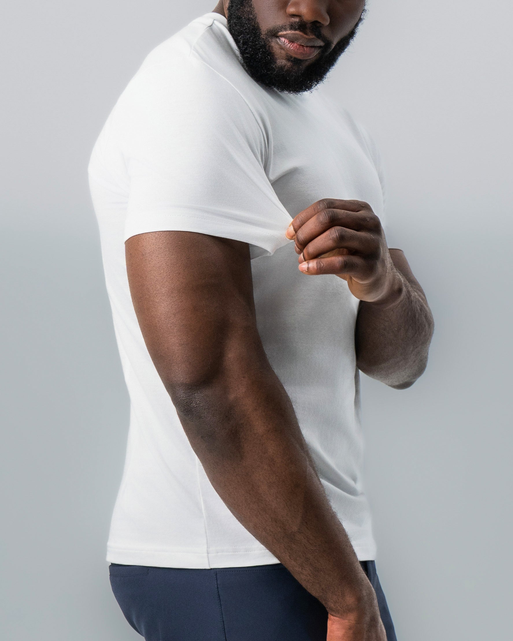 "The Taylor" White Short Sleeve Crewneck