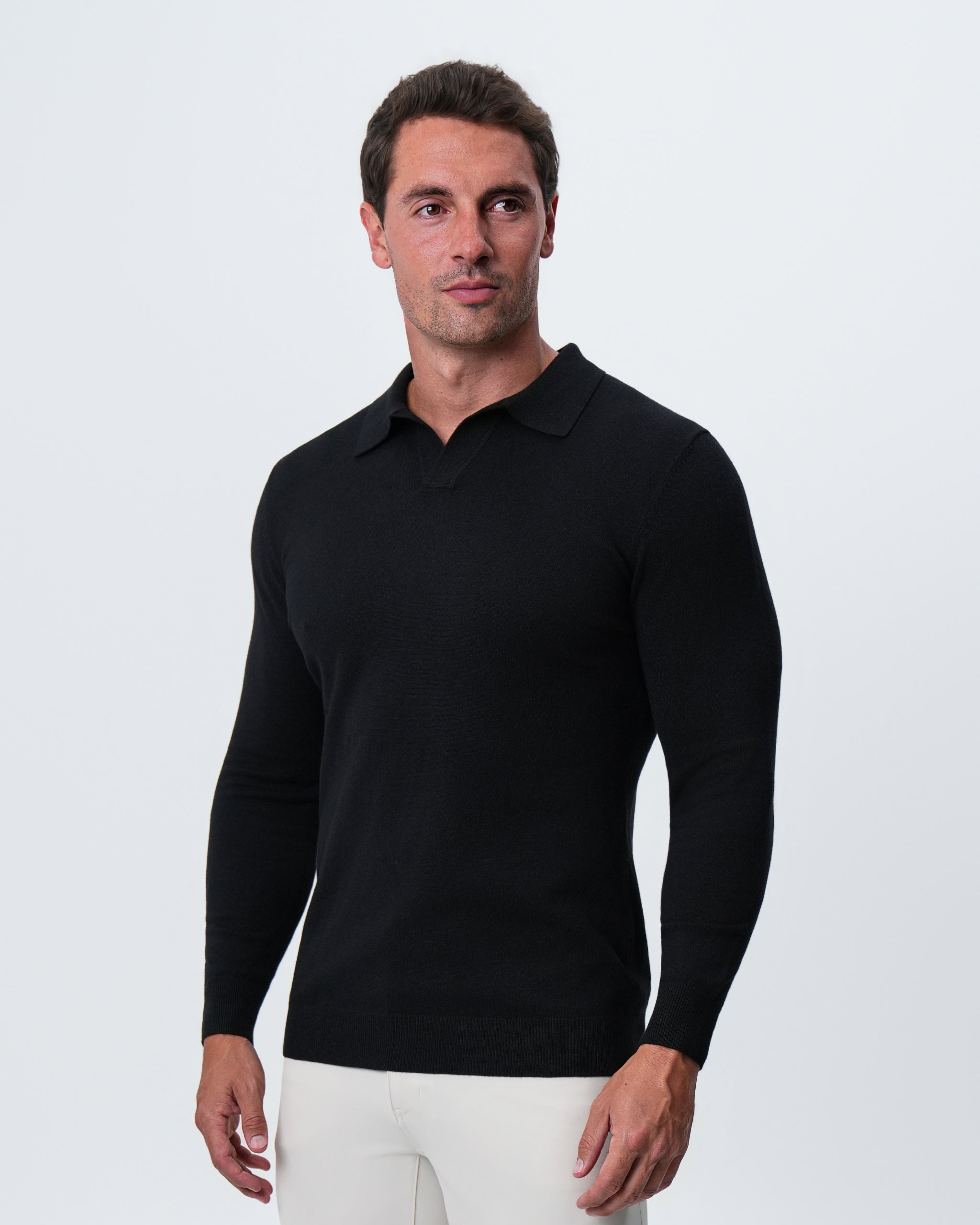 Buttonless Sweater Polo - Black